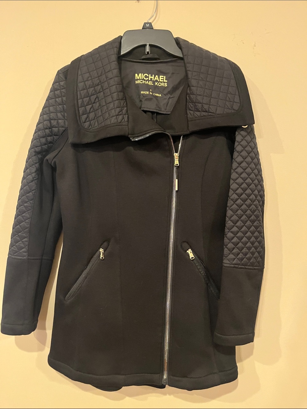MICHAEL Michael Kors Black Quilted-Sleeve Trench Coat